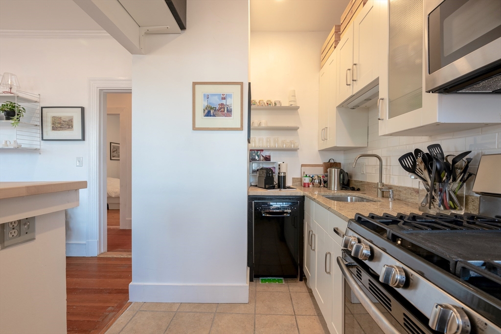 371 Harvard Street # 4B