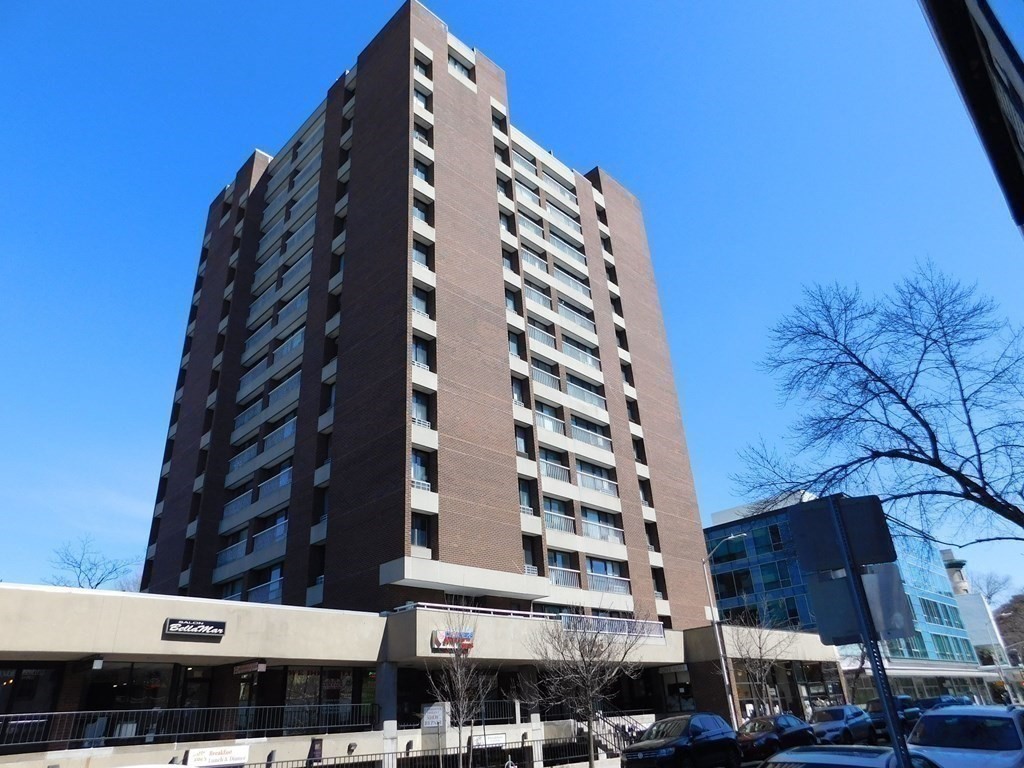 1105 Massachusetts Ave # 9D