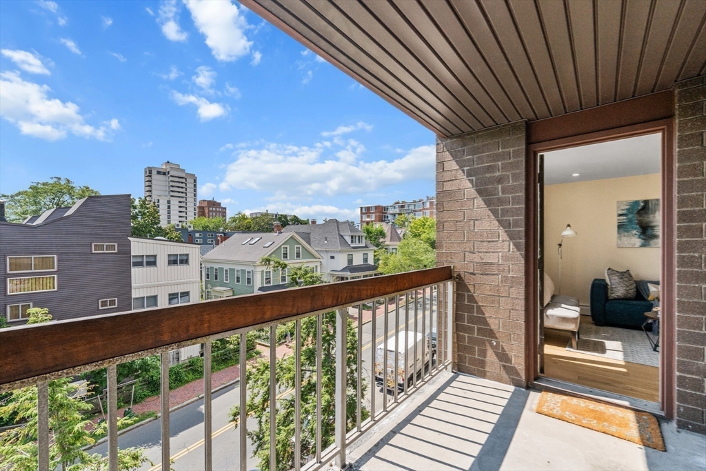 321 Harvard Street # 307