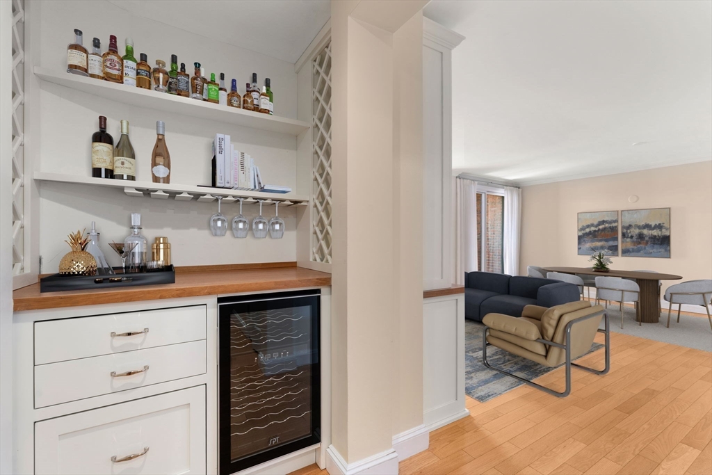 10 Rogers Street # 604