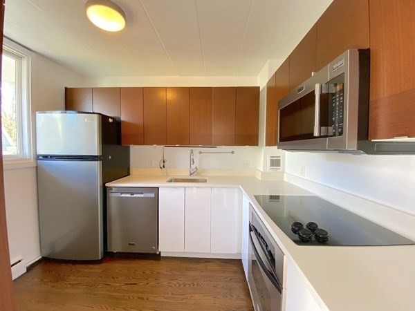 345 Harvard Street # 3F