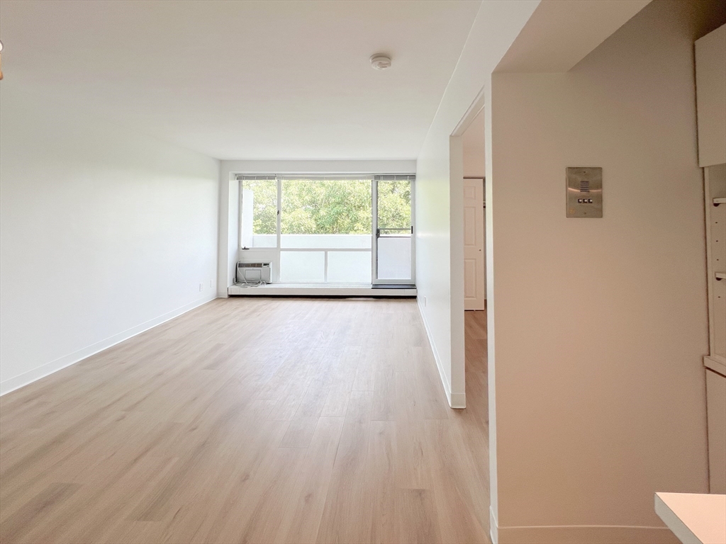29 Concord Avenue # 702