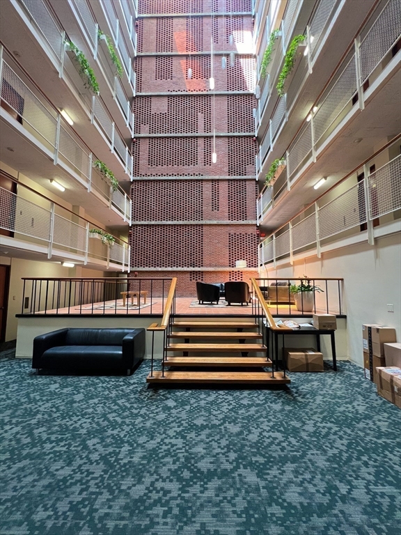29 Concord Avenue # 702