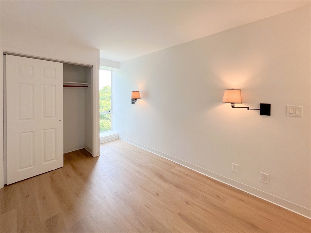 29 Concord Avenue # 702