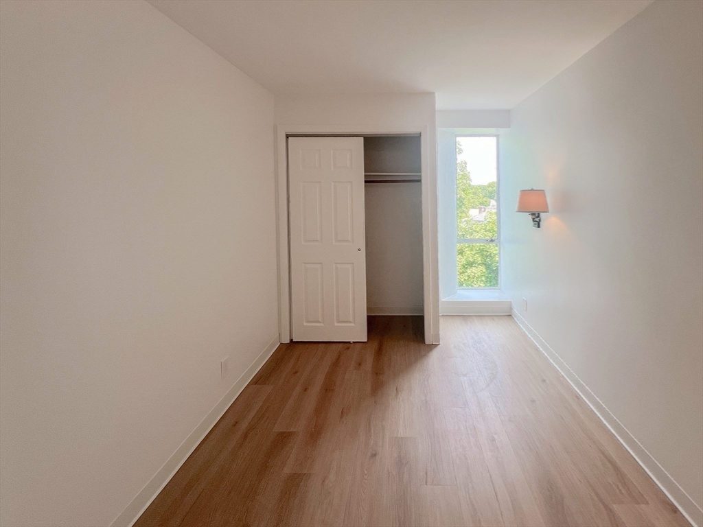 29 Concord Avenue # 702