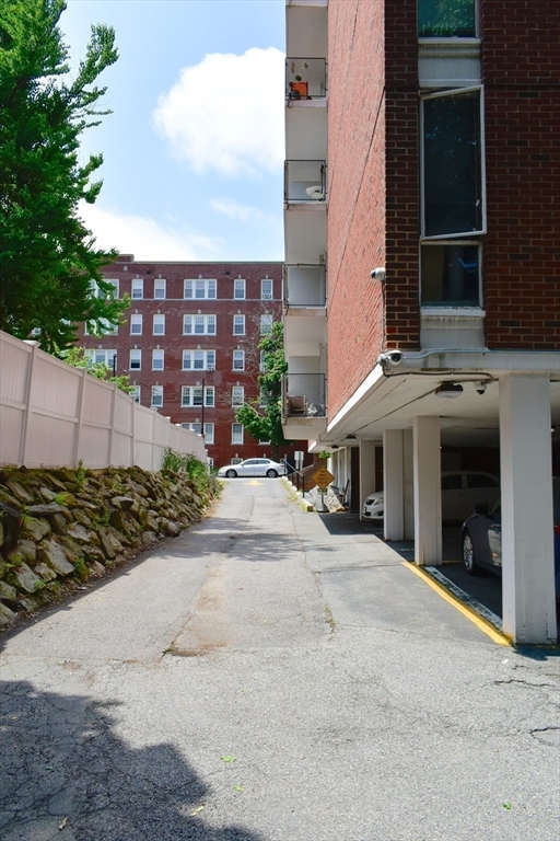 29 Concord Avenue # 702