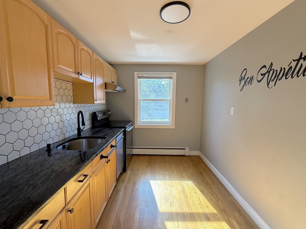 112 Decatur St # 6