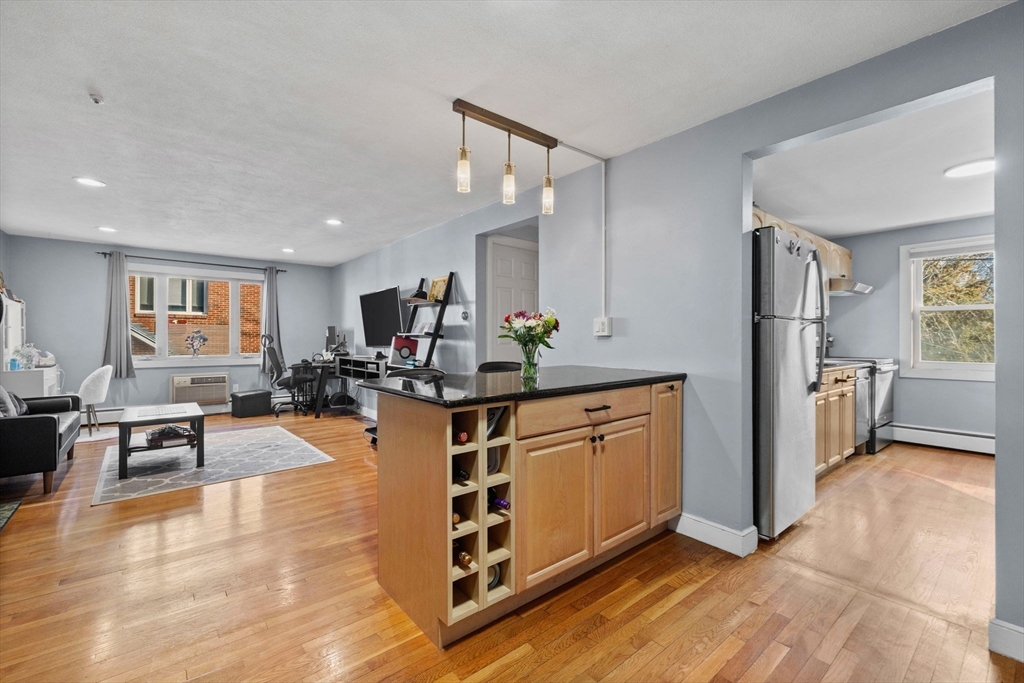 112 Decatur St # 6