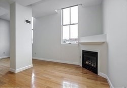 1723 Washington Street # 306