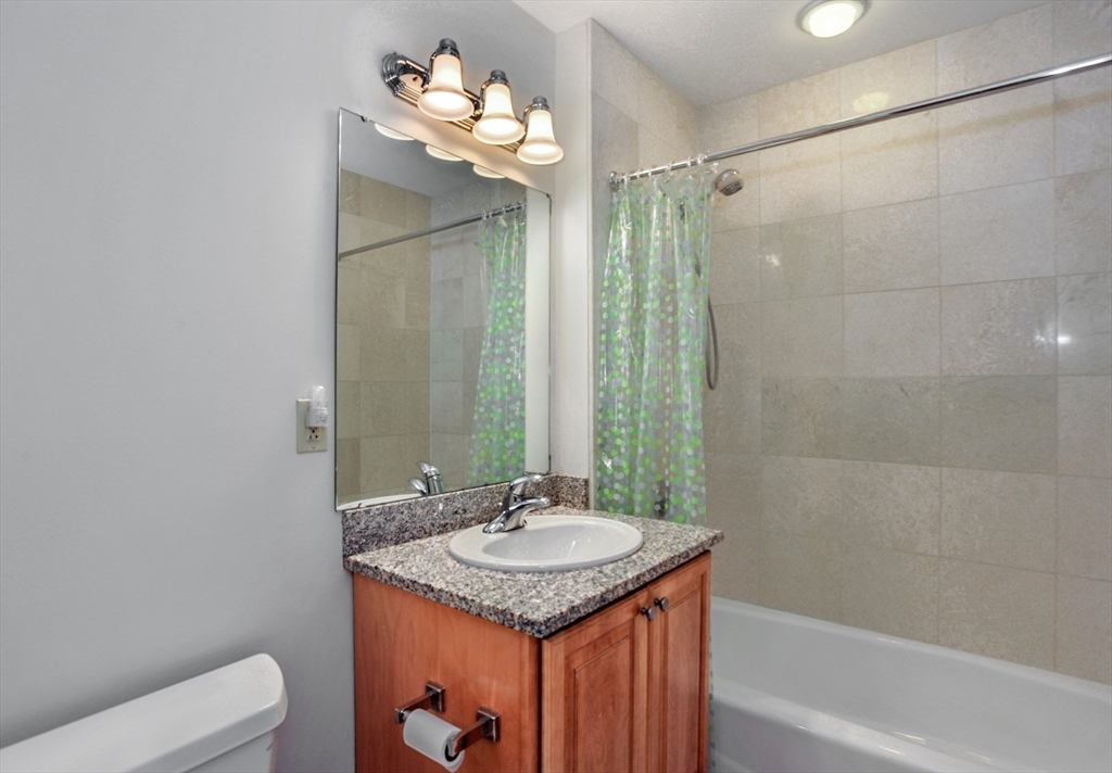 1723 Washington Street # 306