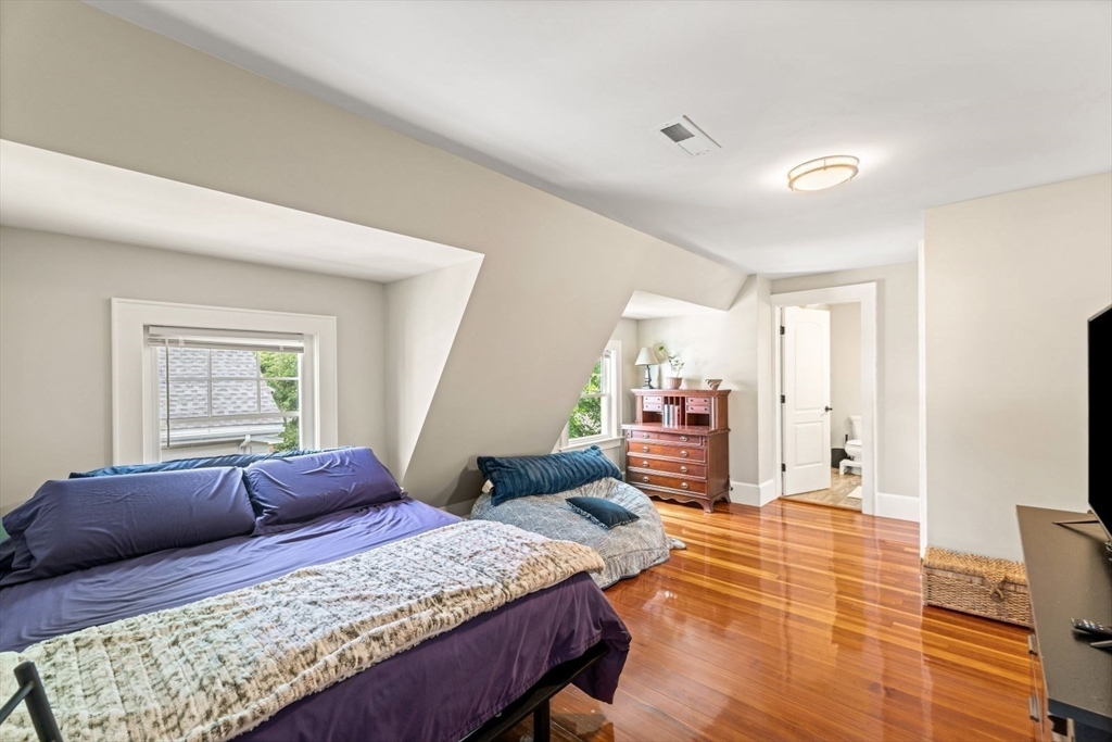 399 High St # 2