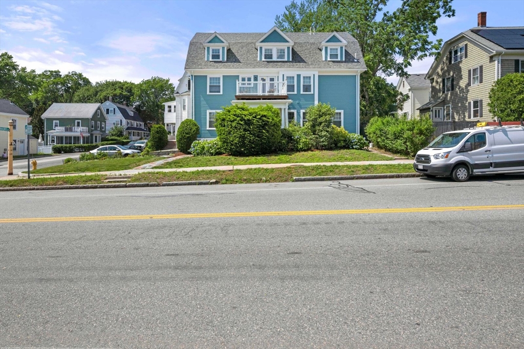 399 High St # 2