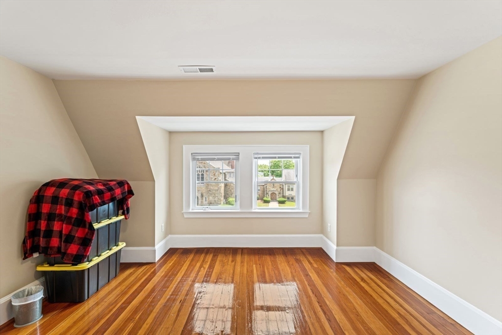 399 High St # 2