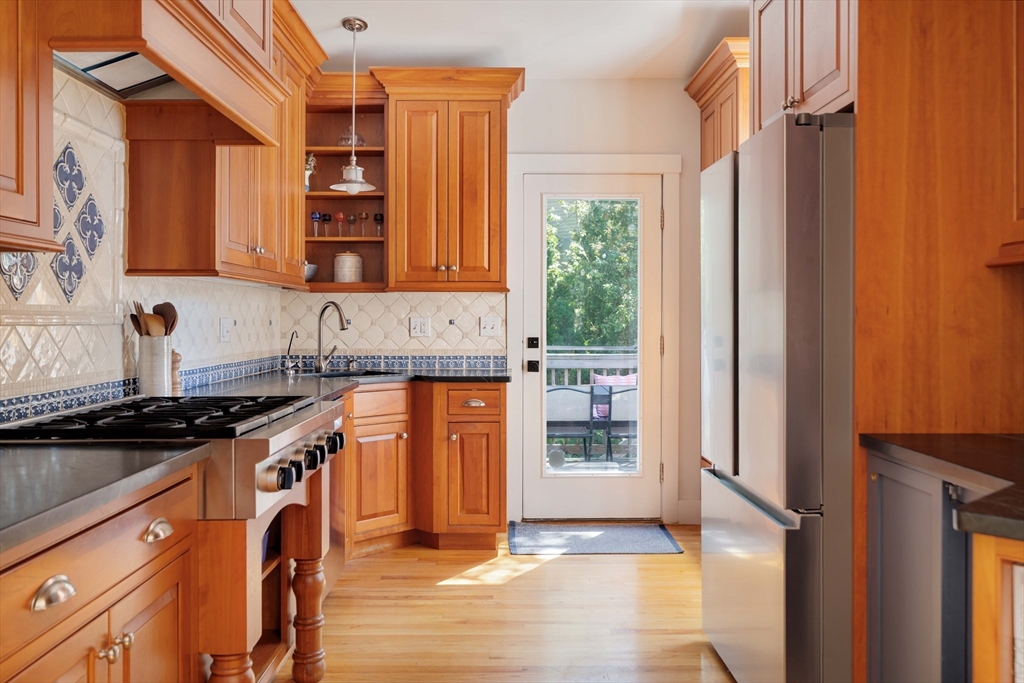 43 Lowell St # 43