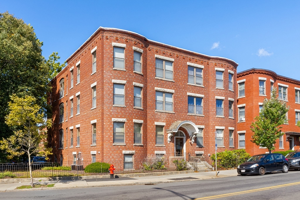 550 Main Street # 6