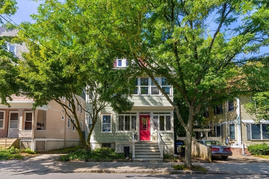 105 Fayerweather St # 2
