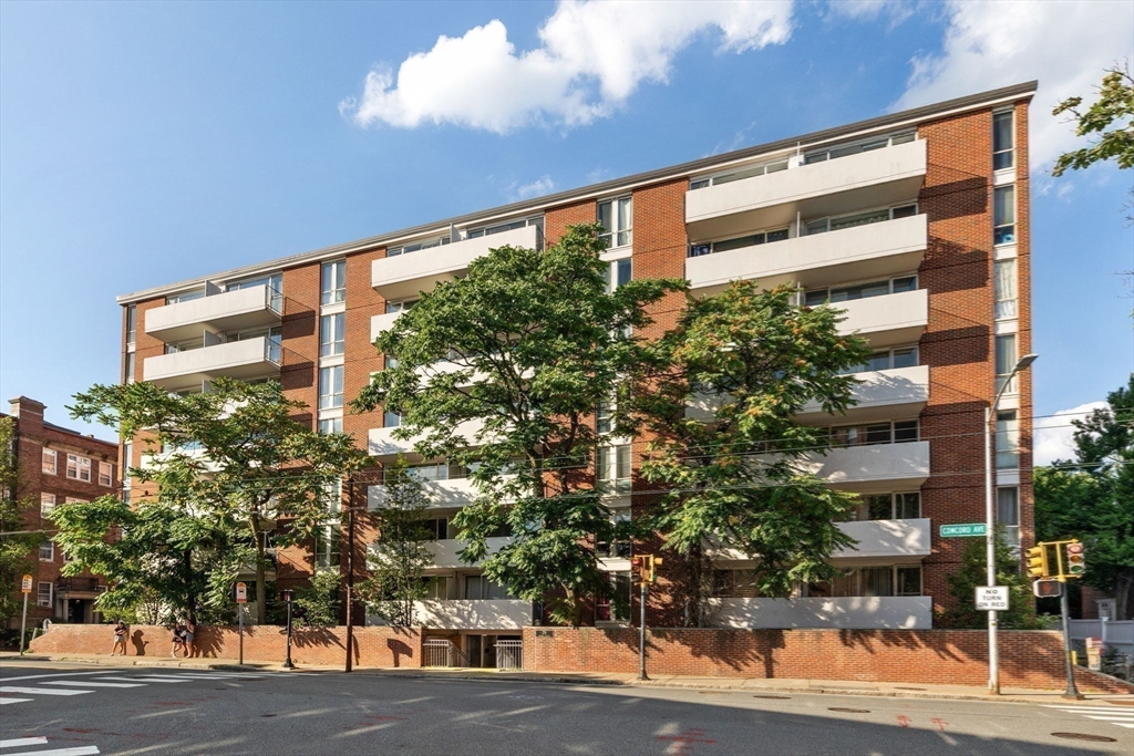 29 Concord Ave # 715