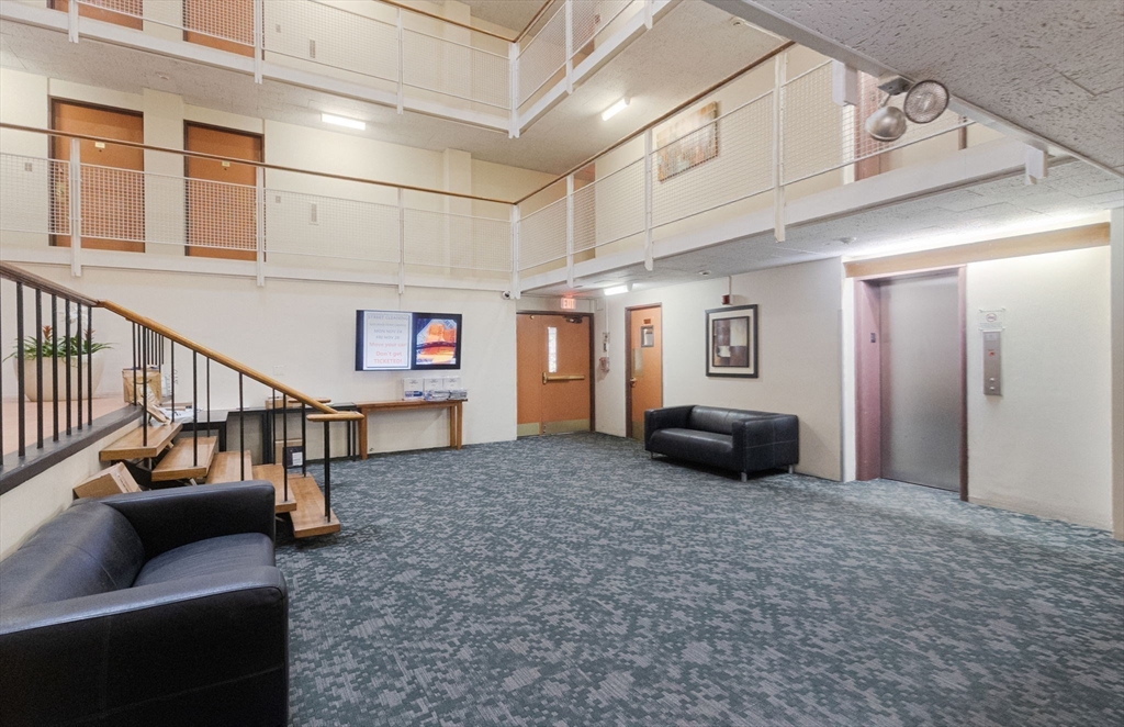 29 Concord Ave # 715