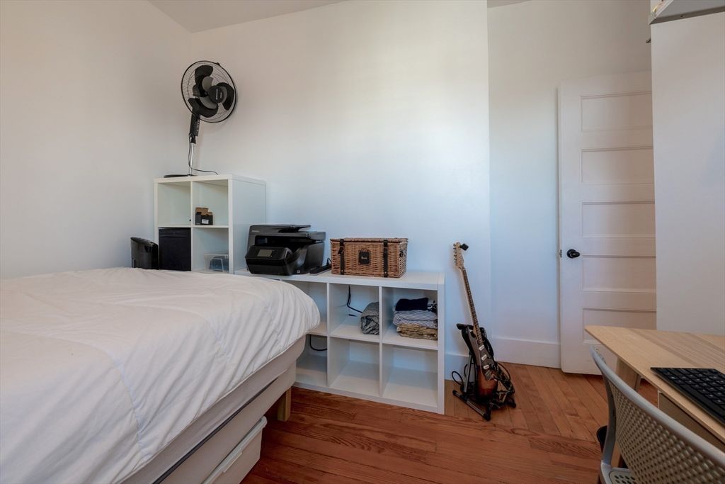 371 Harvard Street # 4B