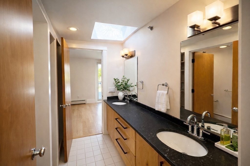 51 Market Street # 2