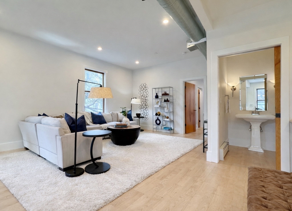 51 Market Street # 2