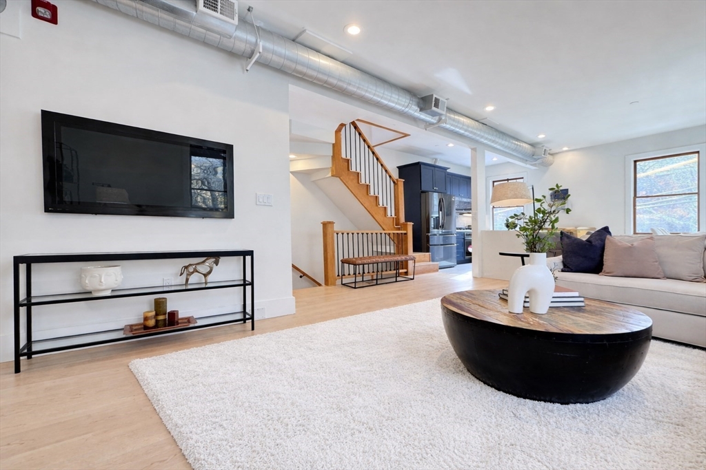 51 Market Street # 2