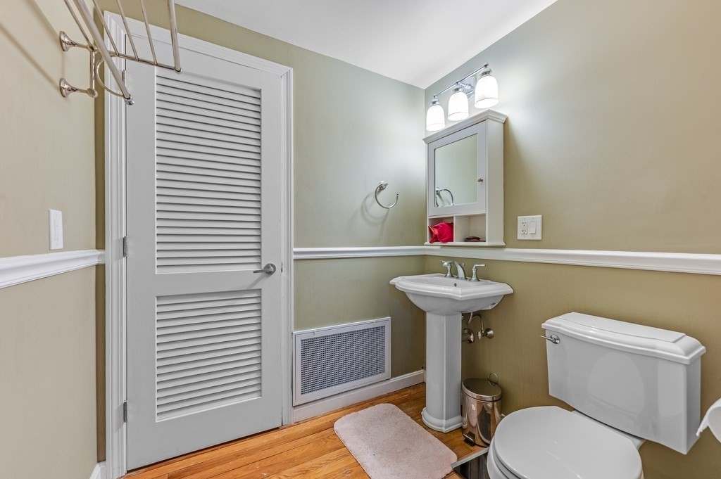 28 Surrey Street # 3