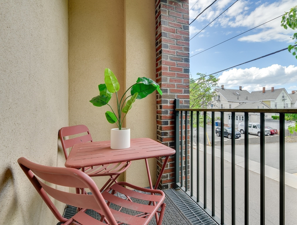 100 Erie Street # 10