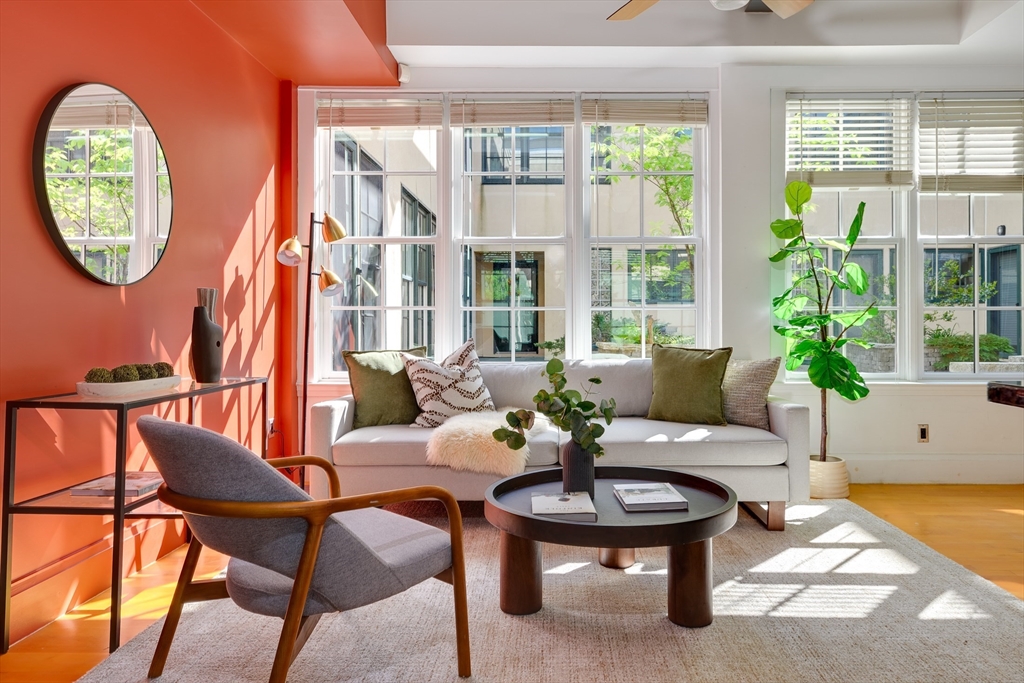 100 Erie Street # 10