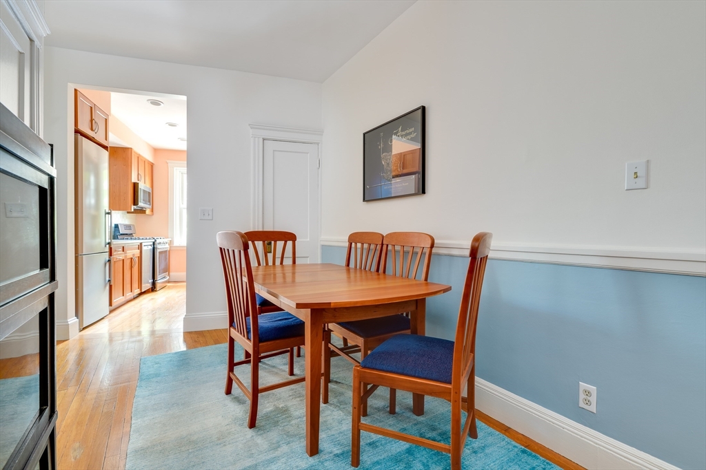 19-21 Shepard Street # 2