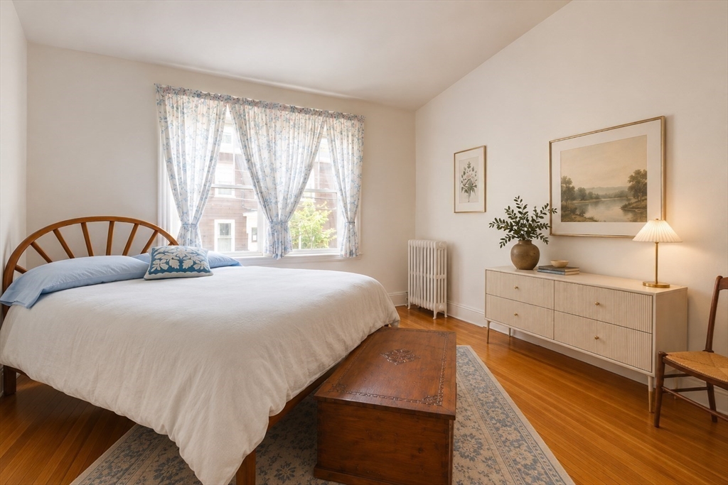 19-21 Shepard Street # 2