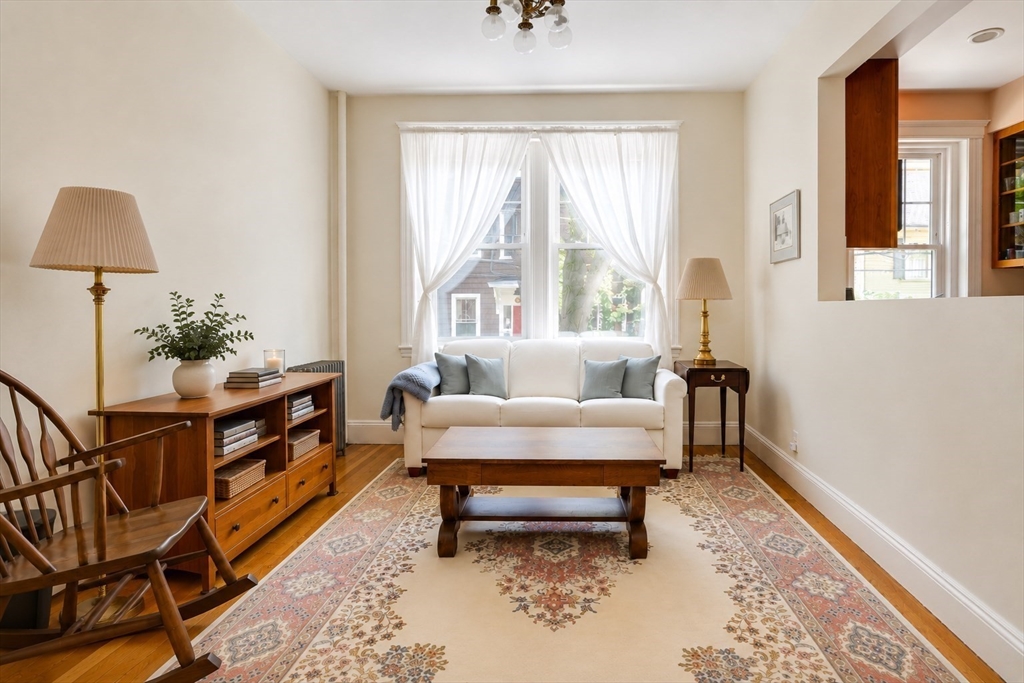 19-21 Shepard Street # 2