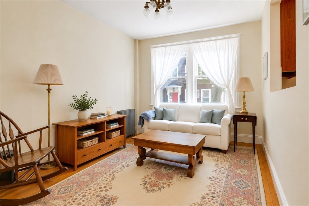 19-21 Shepard Street # 2
