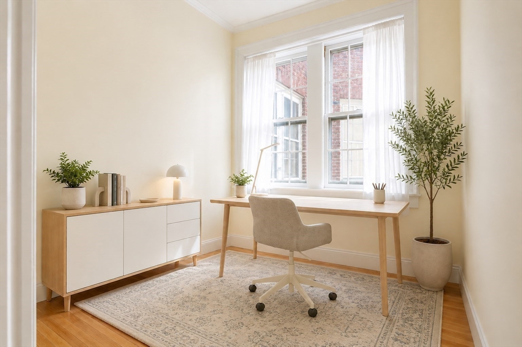41 Bowdoin Street # 28