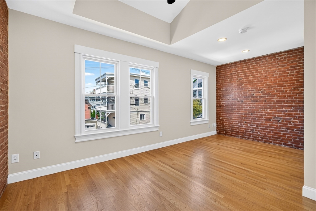 35 Lowell St # 35