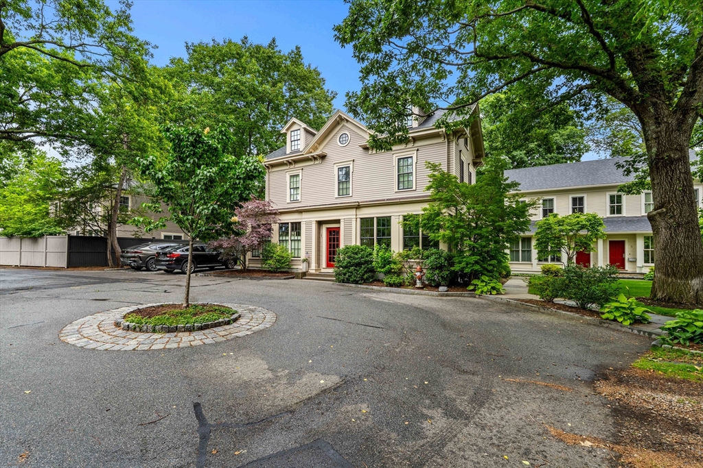 2 Brattle Circle # 2