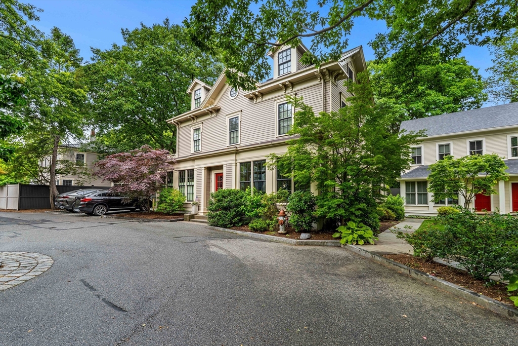 2 Brattle Circle # 2