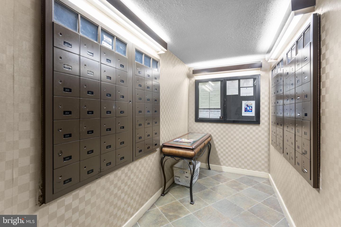 2141 P St NW #306