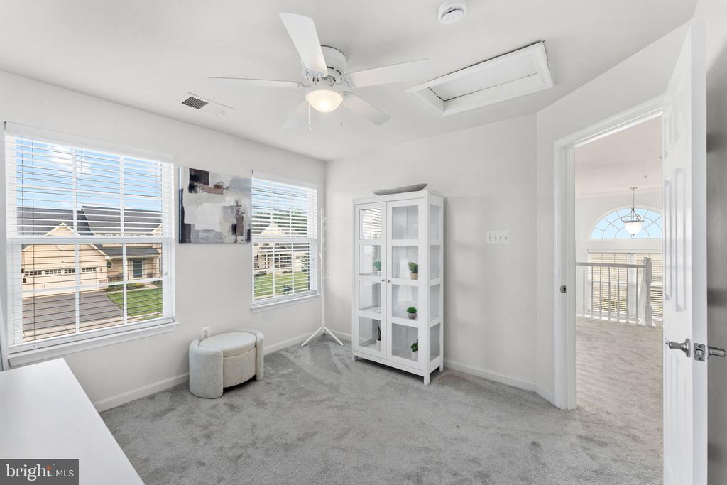 9028 Carthage Ct