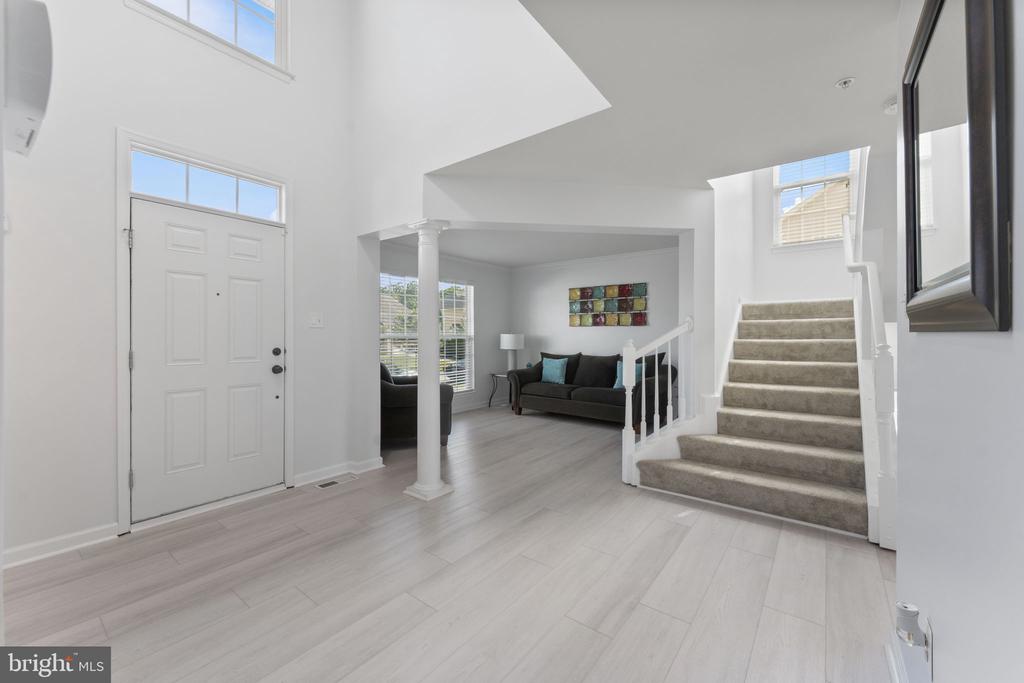 9028 Carthage Ct