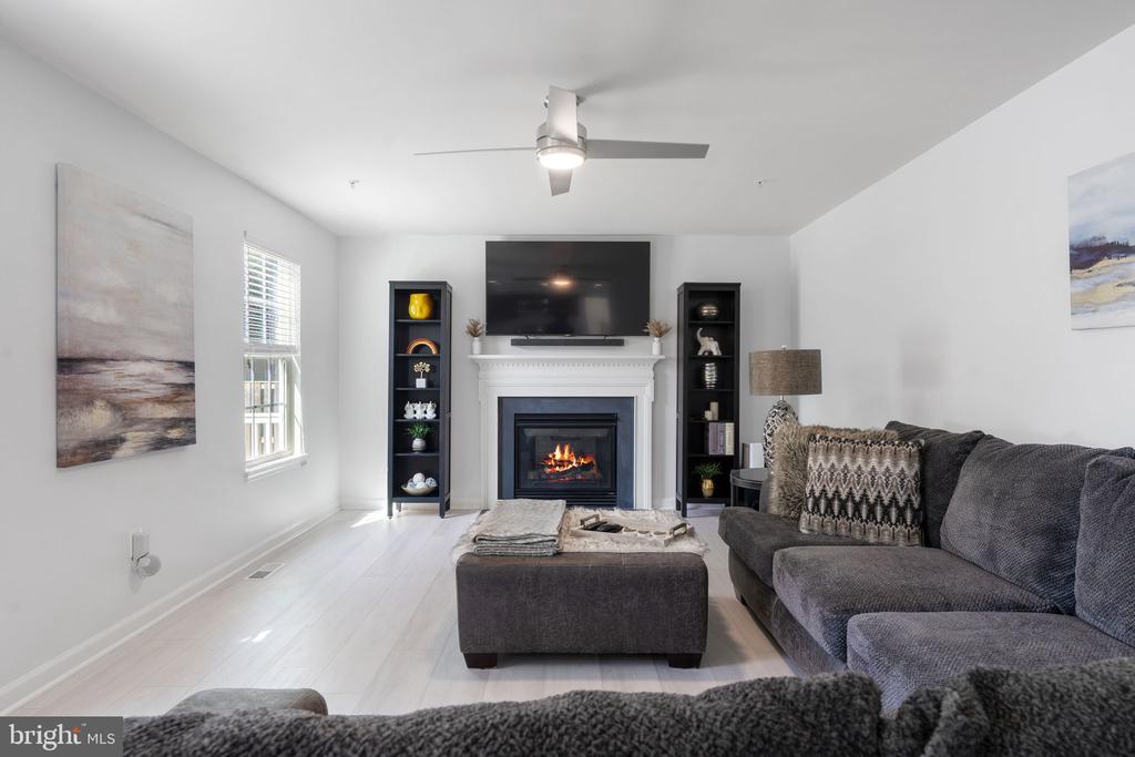 9028 Carthage Ct