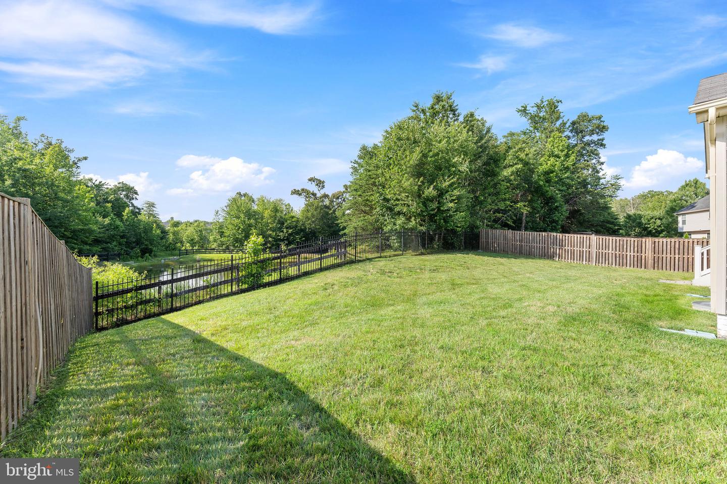 9028 Carthage Ct