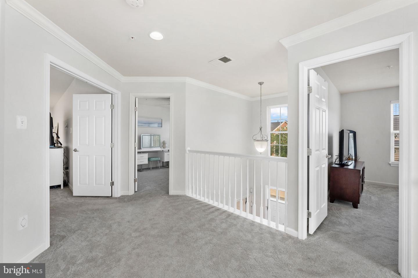 9028 Carthage Ct