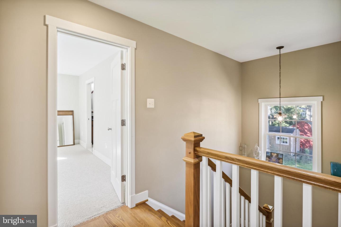 10006 CRESTWOOD ROAD
