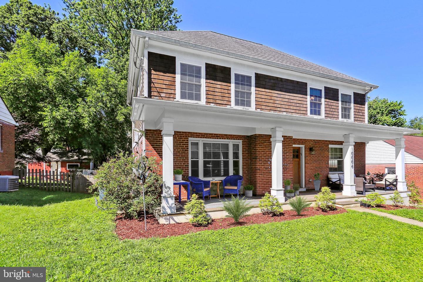10006 CRESTWOOD ROAD