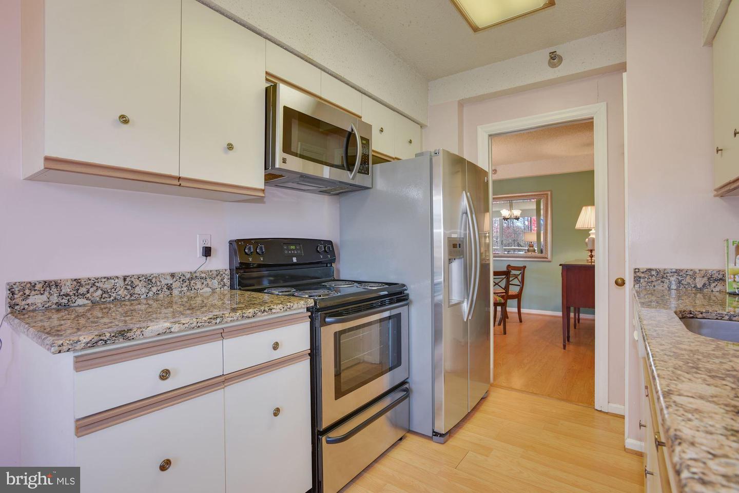 5800 NICHOLSON LANE Unit: 1-508