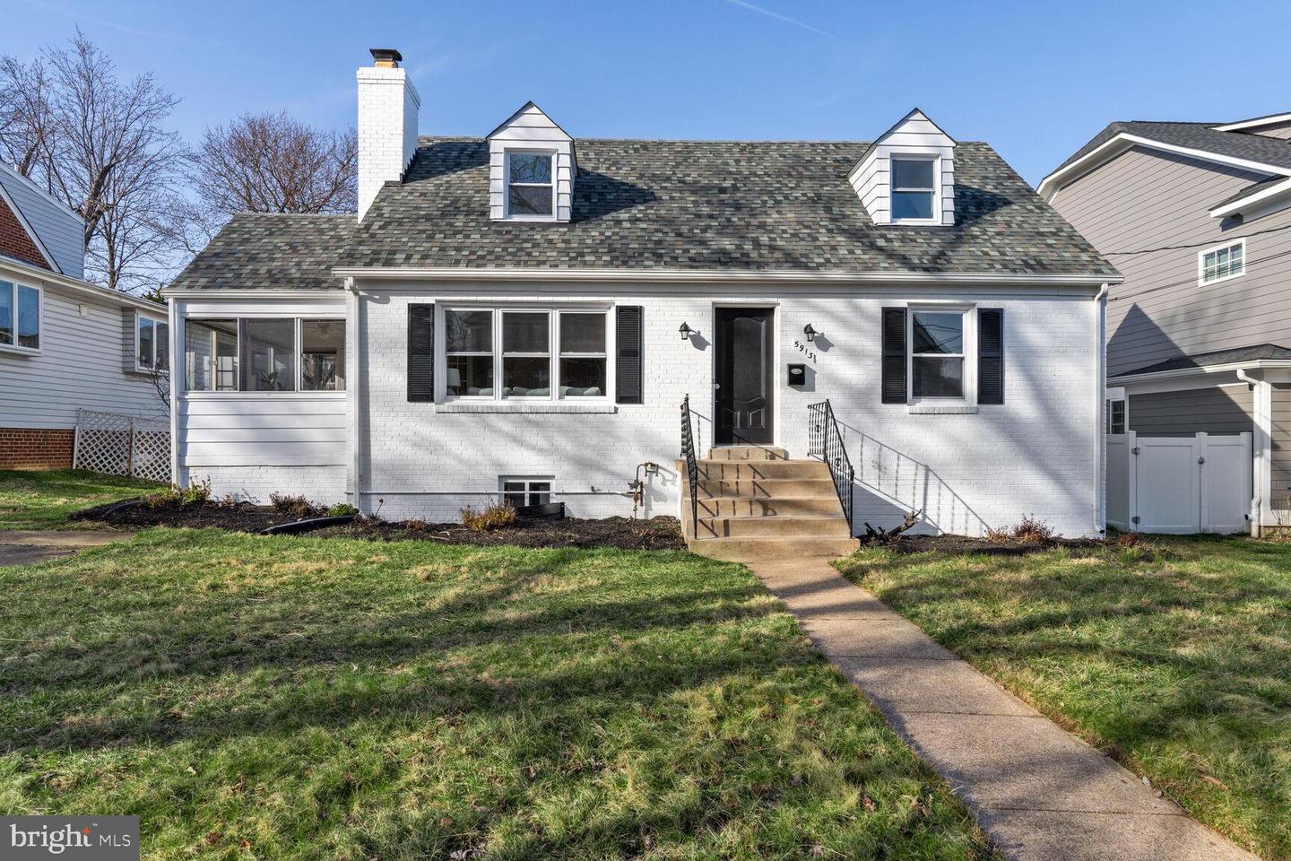 5913 IPSWICH ROAD