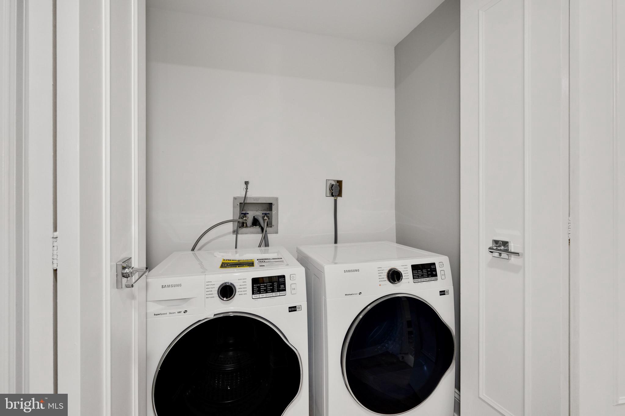 5802 Nicholson LANE Unit: 2-306