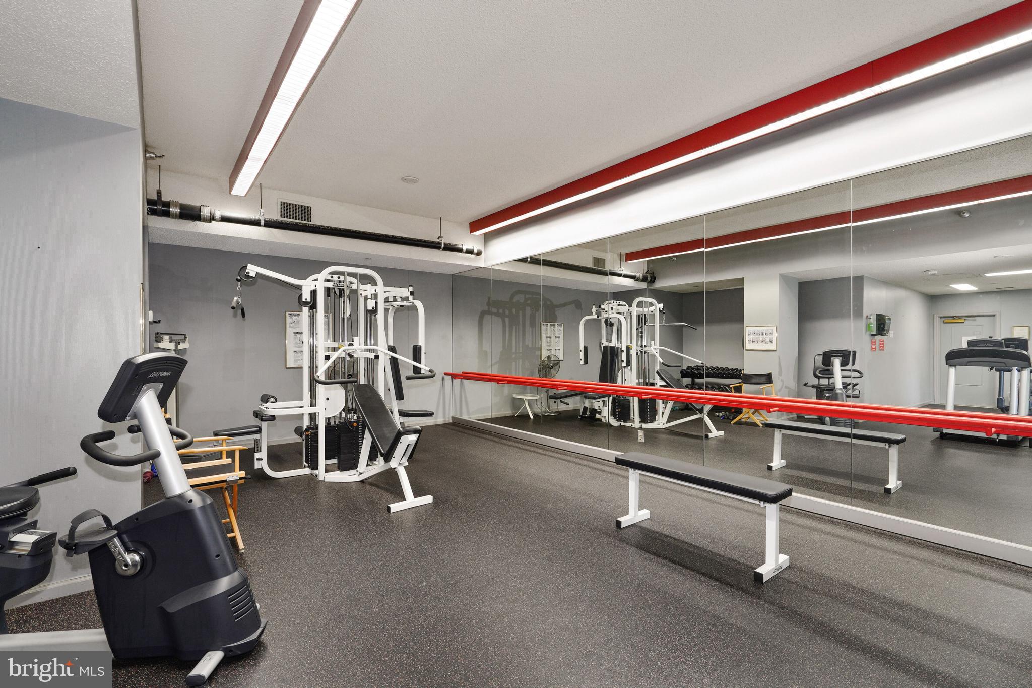 5802 Nicholson LANE Unit: 2-306