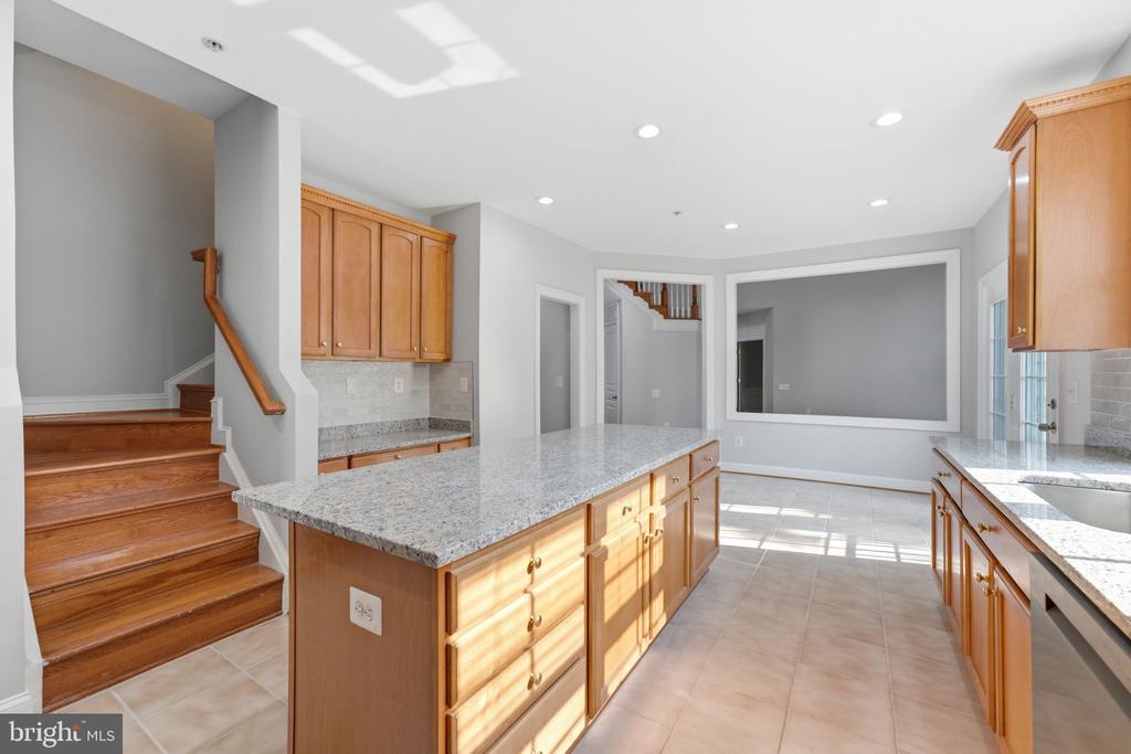 101 JERSEY LANE